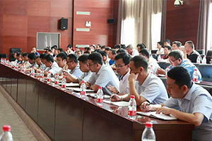 我公司參加普灣經(jīng)濟(jì)區(qū)“建筑工程安全生產(chǎn)大檢查工作再動(dòng)員、再部署”會(huì)議