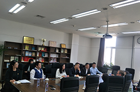 公司領(lǐng)導(dǎo)會(huì)見(jiàn)荷蘭恩斯赫德市經(jīng)濟(jì)、 教育、社會(huì)局局長(zhǎng)一行